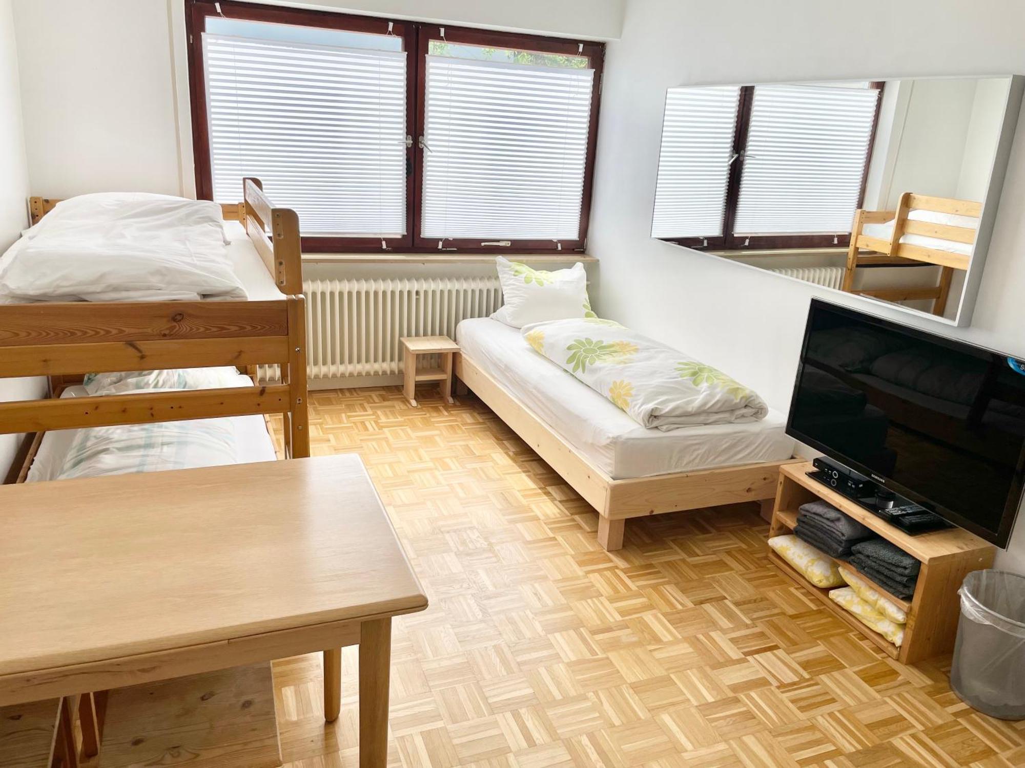 Familienzimmer Neumarkt in der Oberpfalz Luaran gambar